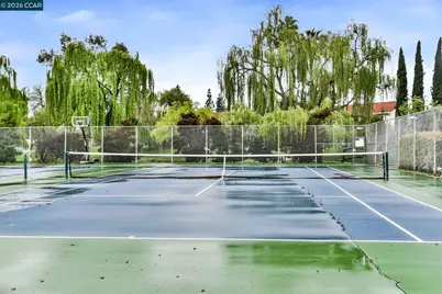 1284 Pinecrest Drive, Concord, CA 94521 - Photo 26