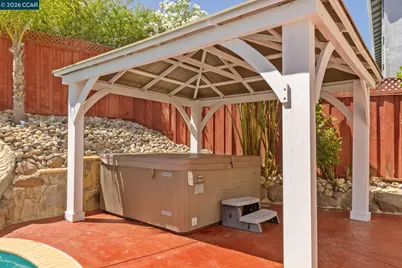 1301 Amberdale Ct, Antioch, CA 94531 - Photo 20
