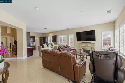 1301 Amberdale Ct, Antioch, CA 94531 - Photo 10