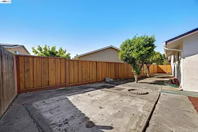 2444 Douglas St, Union City, CA 94587 - Photo 34