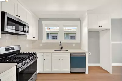 6900 Halliday Ave, Oakland, CA 94605 - Photo 14