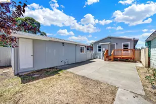 6900 Halliday Ave, Oakland, CA 94605 - Photo 30
