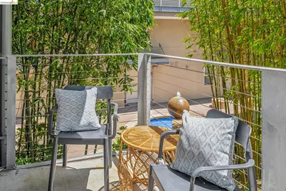 3090 Glascock Street #216, Oakland, CA 94601 - Photo 32