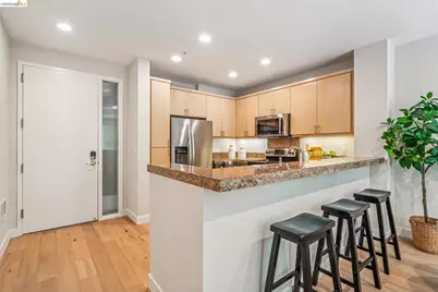 3090 Glascock Street #216, Oakland, CA 94601 - Photo 18