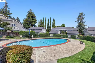 108 Summerwood Pl, Concord, CA 94518 - Photo 46