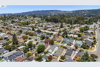 5869 Picardy Dr, Oakland, CA 94605 - Photo 54