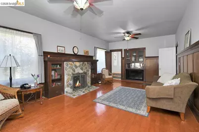 325 2nd St, Rio Vista, CA 94571 - Photo 10