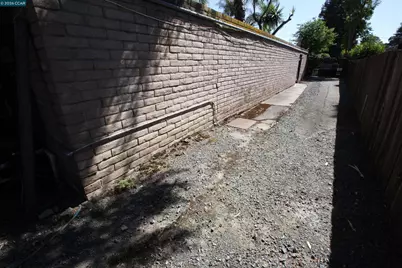 100 Normandy Ln, Walnut Creek, CA 94598 - Photo 38
