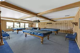29354 Middleborough, Hayward, CA 94544 - Photo 28