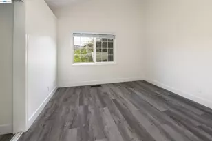 534 Adams St, Albany, CA 94706 - Photo 16