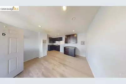 978 75th Ave, Oakland, CA 94621 - Photo 4