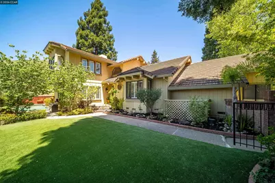 951 Redwood Dr, Danville, CA 94506 - Photo 2