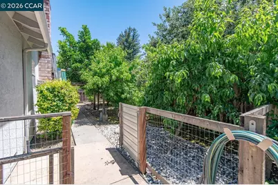 106 Mandala Ct, Walnut Creek, CA 94596 - Photo 28