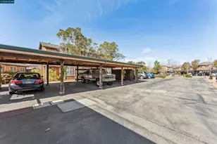 405 Centre Ct, Alameda, CA 94502 - Photo 32