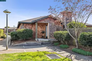 405 Centre Ct, Alameda, CA 94502 - Photo 2