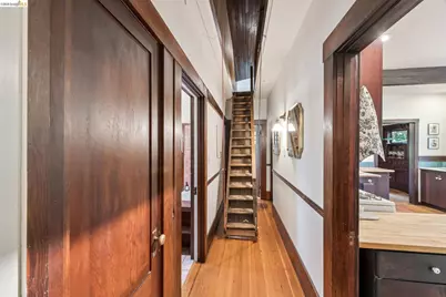 2953 Hillegass Ave, Berkeley, CA 94705 - Photo 44