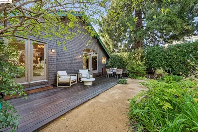 2953 Hillegass Ave, Berkeley, CA 94705 - Photo 56