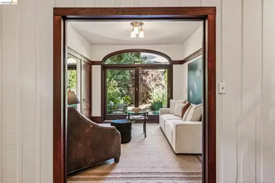 2953 Hillegass Ave, Berkeley, CA 94705 - Photo 26