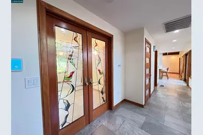 163 El Toyonal, Orinda, CA 94563 - Photo 8