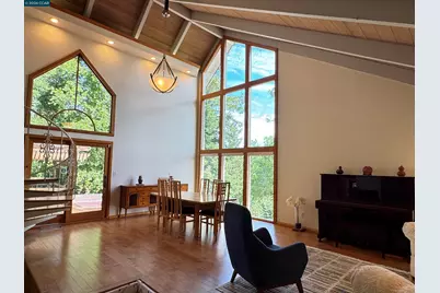 163 El Toyonal, Orinda, CA 94563 - Photo 4