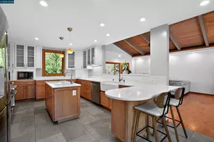 163 El Toyonal, Orinda, CA 94563 - Photo 6