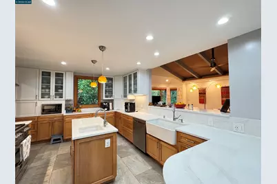 163 El Toyonal, Orinda, CA 94563 - Photo 8