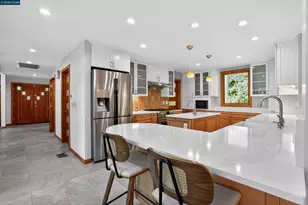 163 El Toyonal, Orinda, CA 94563 - Photo 12