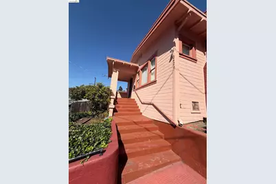 2426 38th Ave, Oakland, CA 94601 - Photo 2