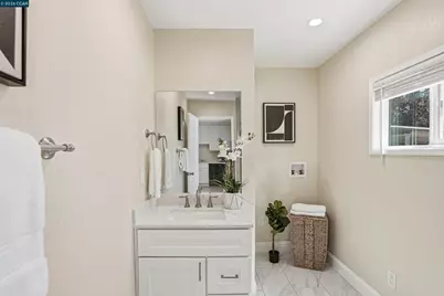 2173 Burton Ave, Pittsburg, CA 94565 - Photo 14