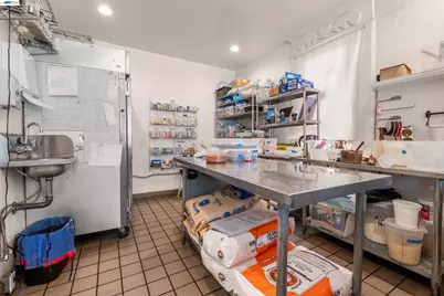 745 5th St, Oakland, CA 94607 - Photo 12