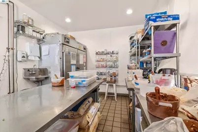 745 5th St, Oakland, CA 94607 - Photo 14