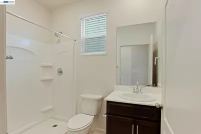 3046 Tinsley St, Manteca, CA 95337 - Photo 4