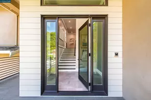84 Mossbridge Ln, Orinda, CA 94563 - Photo 2
