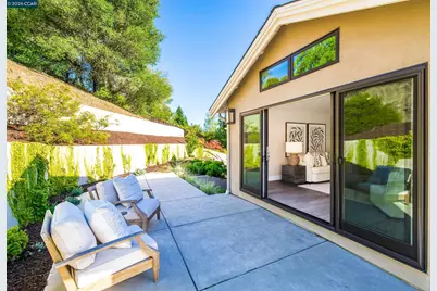 84 Mossbridge Lane, Orinda, CA 94563 - Photo 38