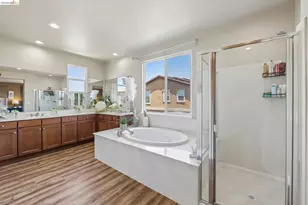 19 Minaret Rd, Oakley, CA 94561 - Photo 32