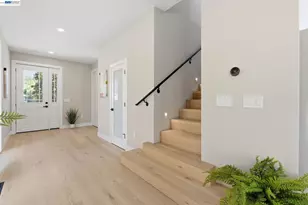 1026 54th St, Oakland, CA 94608 - Photo 30