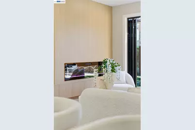 1026 54th St, Oakland, CA 94608 - Photo 22