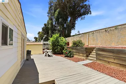 4271 1st St #SPC 42, San Jose, CA 95134 - Photo 32