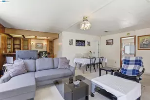4271 1st St, San Jose, CA 95134 - Photo 8