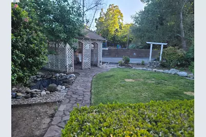 3354 D St, Hayward, CA 94541 - Photo 50