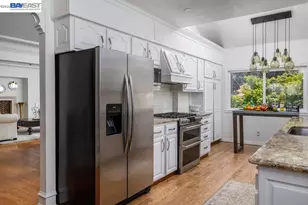 3354 D St, Hayward, CA 94541 - Photo 6