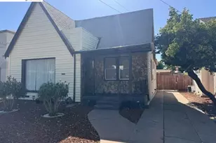 1376 Elm St, Pittsburg, CA 94565 - Photo 2