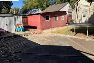 1376 Elm St, Pittsburg, CA 94565 - Photo 18