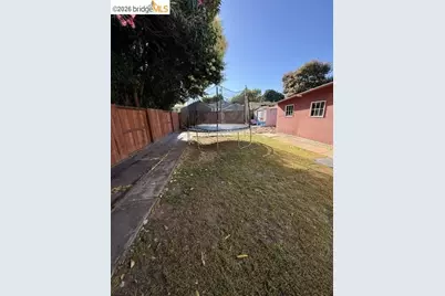 1376 Elm Street, Pittsburg, CA 94565 - Photo 16