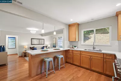 5412 Degnan Dr, Martinez, CA 94553 - Photo 14