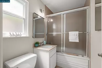 5412 Degnan Dr, Martinez, CA 94553 - Photo 24