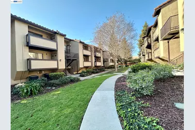 205 Wenatchee Cmn #16, Fremont, CA 94539 - Photo 28