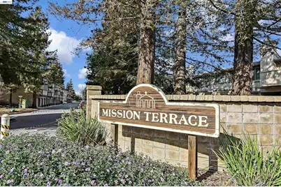 205 Wenatchee Cmn #16, Fremont, CA 94539 - Photo 2