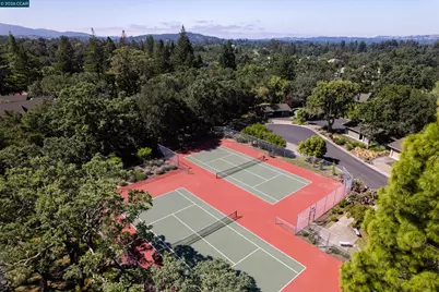 850 Acorn Way, Napa, CA 94558 - Photo 32