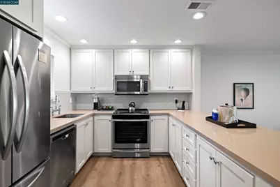 850 Acorn Way, Napa, CA 94558 - Photo 16